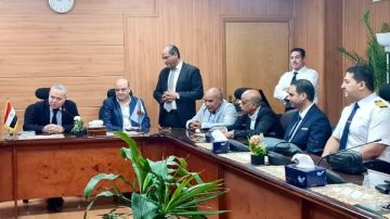 تقديرا لجهوده.. المراقبون الجويون يكرمون رئيس شركة الملاحة.. صور تقديرا لجهوده.. المراقبون الجويون يكرمون رئيس شركة الملاحة.. صور