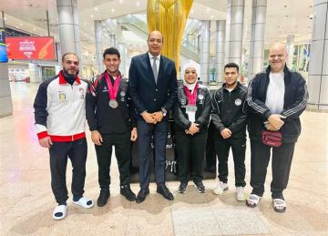 وزارة الرياضة تستقبل بعثة رفع الأثقال بعد تحقيق 6 ميداليات في بطولة العالم بالنرويج وزارة الرياضة تستقبل بعثة رفع الأثقال بعد تحقيق 6 ميداليات في بطولة العالم بالنرويج