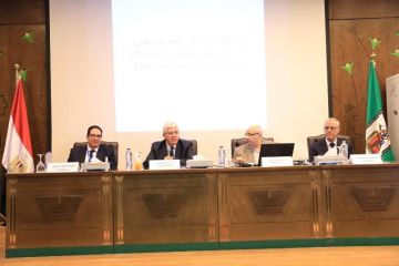 وزير التعليم العالي: 26 ألف منحة قدمتها الجامعات في العام الدراسي الحالي صور