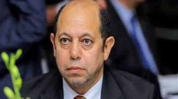 ده الأهلي عنده فضايح.. أحمد سليمان ينفعل بسبب تقليل إسلام الشاطر من الزمالك