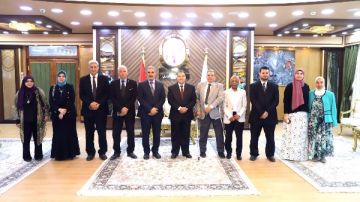 رئيس جامعة قنا يستقبل وفد هيئة ضمان جودة التعليم والاعتماد رئيس جامعة قنا يستقبل وفد هيئة ضمان جودة التعليم والاعتماد