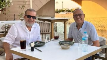 أحدث ظهور لـ شريف منير مع أشرف عبدالباقي على إنستجرام