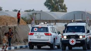 إسرائيل تعلن تسلم جثتي رهينتين إسرائيليتين لدى حركة حماس إسرائيل تعلن تسلم جثتي رهينتين إسرائيليتين لدى حركة حماس