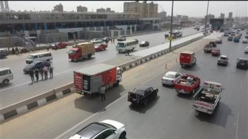 النقل تناشد المواطنين بدعم التوعية بمخاطر السلوكيات السلبية على الطرق النقل تناشد المواطنين بدعم التوعية بمخاطر السلوكيات السلبية على الطرق