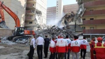 الهلال الأحمر بسيناء: مصر السند الإنساني الأول للشعب الفلسطيني الهلال الأحمر بسيناء: مصر السند الإنساني الأول للشعب الفلسطيني