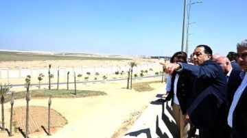 رئيس الوزراء يكشف رؤيته عن المتحف المصري الكبير في مقال صحفي رئيس الوزراء يكشف رؤيته عن المتحف المصري الكبير في مقال صحفي