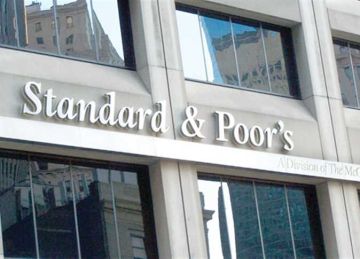  ستاندرد آند بورز ترفع تصنيف مصر إلى B مع نظرة مستقبلية مستقرة