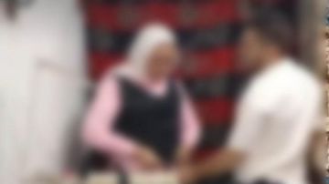 حبس ترزي حريمي لاتهامه بتصوير السيدات أثناء تغيير ملابسهن في مدينة نصر حبس ترزي حريمي لاتهامه بتصوير السيدات أثناء تغيير ملابسهن في مدينة نصر