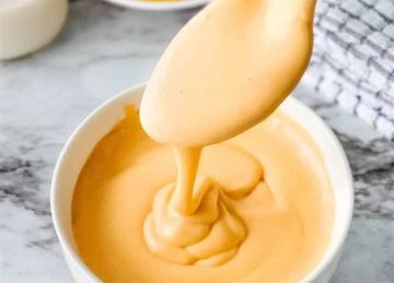 سر صوص الجبنة الشهير.. طريقة المطاعم في وصفة منزلية سهلة وخطوات بسيطة سر صوص الجبنة الشهير.. طريقة المطاعم في وصفة منزلية سهلة وخطوات بسيطة