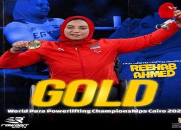 لحصولها على ذهبية العالم لرفع الأثقال.. محافظ الشرقية يهنئ ابنة منيا القمح