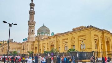 ليست مجرد مشاعر عابرة.. أمين الفتوى يوضح موقف الإسلام من محبة أهل البيت ليست مجرد مشاعر عابرة.. أمين الفتوى يوضح موقف الإسلام من محبة أهل البيت