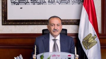 محافظ أسيوط: ضبط محطتي وقود لبيع أكثر من 11 طن سولار وبنزين في السوق السوداء محافظ أسيوط: ضبط محطتي وقود لبيع أكثر من 11 طن سولار وبنزين في السوق السوداء