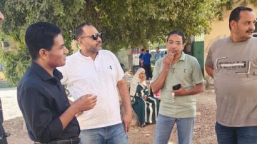 وكيل صحة الأقصر يتفقد إدارة أرمنت.. ويوجه بتحليل عينات المياه بشكل مستمر