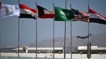 تفاصيل برنامج قمة شرم الشيخ بشأن غزة تفاصيل برنامج قمة شرم الشيخ بشأن غزة