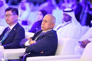 رئيس الأكاديمية العربية يشارك في فعاليات اليوم البحري العالمي في الإمارات لبحث مستقبل النقل المستدام