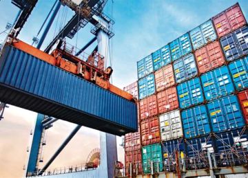 شعبة المصدرين: وقف حرب غزة يدعم حركة الملاحة بالبحر الأحمر وقناة السويس ويخفض تكاليف الشحن عالميا