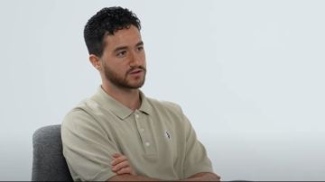أحمد مالك يرد على شائعة ارتباطه بإحدى الفنانات أحمد مالك يرد على شائعة ارتباطه بإحدى الفنانات