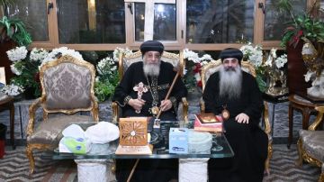 البابا تواضروس يستقبل الأسقف العام بإيبارشية لوس أنچلوس البابا تواضروس يستقبل الأسقف العام بإيبارشية لوس أنچلوس