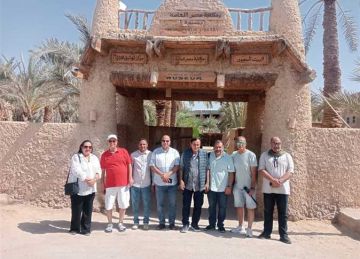 بعد تألقهم في سيوة.. تكريم فناني ملتقى الفن والحياة بمطروح بعد تألقهم في سيوة.. تكريم فناني ملتقى الفن والحياة بمطروح