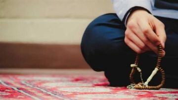تمنحك الطمأنينة والبركة في الرزق.. آيات وسور قرآنية رددها في الصباح تمنحك الطمأنينة والبركة في الرزق.. آيات وسور قرآنية رددها في الصباح