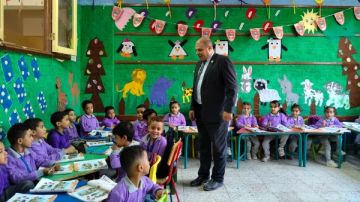 خلال جولة مفاجئة.. إحالة تجاوزات مدارس بمركزي أبوتشت وقنا للشئون القانونية خلال جولة مفاجئة.. إحالة تجاوزات مدارس بمركزي أبوتشت وقنا للشئون القانونية