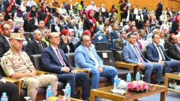 محافظ أسيوط يشهد احتفال الجامعة بذكرى انتصارات أكتوبر