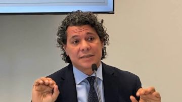 وائل فاروق يفوز بجائزة التميز الدولي للبحر المتوسط لعام 2025