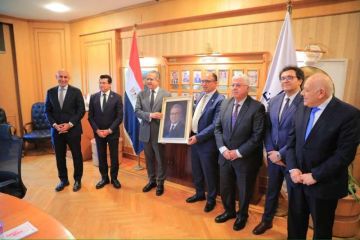 وزراء التعليم العالي والشباب والرياضة والتربية والتعليم والثقافة يشاركون في احتفالية تكريم الدكتور خالد العناني بجامعة حلوان وزراء التعليم العالي والشباب والرياضة والتربية والتعليم والثقافة يشاركون في احتفالية تكريم الدكتور خالد العناني بجامعة حلوان