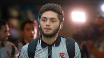 إكرامي يفتح النار علي كريم نيدفيد بعد التقليل من رمضان صبحي