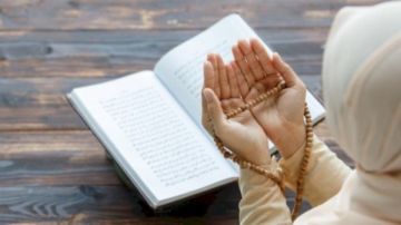فضل سورة الواقعة وقراءتها في صلاة الفجر.. أسرار لا يعرفها كثيرون فضل سورة الواقعة وقراءتها في صلاة الفجر.. أسرار لا يعرفها كثيرون