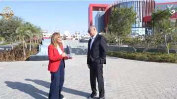 محمود الخطيب: الجمهور يصنع النجوم وقرار عدم خوض مباراة الزمالك بأغلبية المجلس محمود الخطيب: الجمهور يصنع النجوم وقرار عدم خوض مباراة الزمالك بأغلبية المجلس