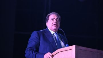 أبو العينين: الرئيس السيسي وضع الخطوط الحمراء أمام العالم وحمى القضية الفلسطينية أبو العينين: الرئيس السيسي وضع الخطوط الحمراء أمام العالم وحمى القضية الفلسطينية