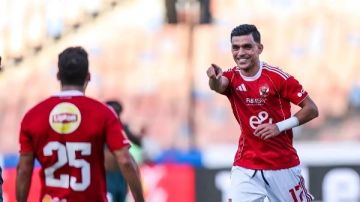 الدردير يثير غضب جماهير الأهلي:نعيش ونرمي وغيرنا لسه بيلم من استعمالنا الدردير يثير غضب جماهير الأهلي:نعيش ونرمي وغيرنا لسه بيلم من استعمالنا