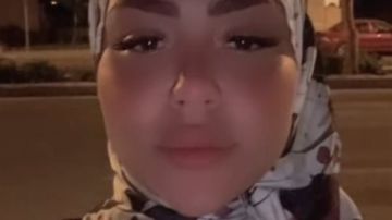 بالمانيكير الأحمر والمصحف.. هدير عبدالرازق تطلب الدعاء على انستجرام