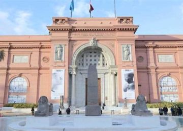 زاهي حواس يكشف مصير متحف التحرير وهل سيتم إغلاقه؟