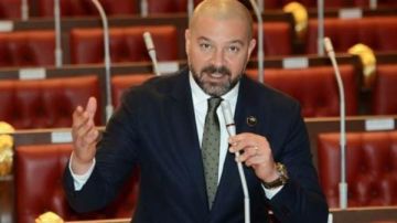 أحمد دياب رئيسا للجنة الشباب بالشيوخ وسيف زاهر وهاني العتال وكيلين أحمد دياب رئيسا للجنة الشباب بالشيوخ وسيف زاهر وهاني العتال وكيلين