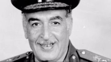 الفريق عبد المنعم واصل.. كبد العدو خسائر فادحة في الثغرة وحقق معجزة عبور القناة الفريق عبد المنعم واصل.. كبد العدو خسائر فادحة في الثغرة وحقق معجزة عبور القناة