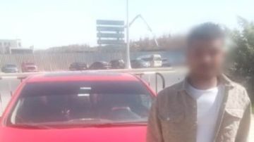 القبض على طالب اعتدى على مواطن بإشارات خادشة بالتجمع القبض على طالب اعتدى على مواطن بإشارات خادشة بالتجمع