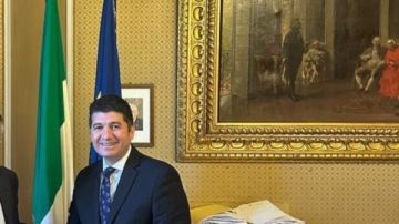 قنصل مصر بميلانو يشارك في احتفال الجالية المصرية بذكرى حرب 6 أكتوبر قنصل مصر بميلانو يشارك في احتفال الجالية المصرية بذكرى حرب 6 أكتوبر