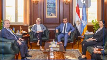 محافظ الإسكندرية يبحث مع سفيرة فنلندا بالقاهرة آفاق التعاون المشترك