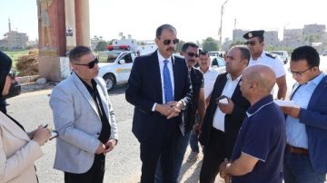 محافظ سوهاج يتفقد طريق الحواويش بأخميم تمهيدا لتطويره ورصفه محافظ سوهاج يتفقد طريق الحواويش بأخميم تمهيدا لتطويره ورصفه