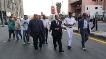 محافظ كفر الشيخ يتفقد أعمال تخطيط وتنفيذ إشارات وعلامات الطرق.. صور