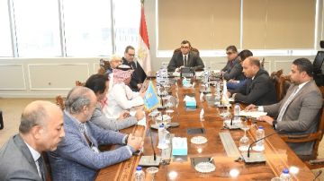 وزير الإسكان يبحث مع رئيس المنظمة العربية للسياحة تعزيز التعاون في مجال الاستثمار السياحي