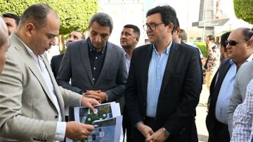 أحمد هنو يوجه بسرعة الانتهاء من أعمال تطوير ورفع كفاءة قصر ثقافة السويس أحمد هنو يوجه بسرعة الانتهاء من أعمال تطوير ورفع كفاءة قصر ثقافة السويس