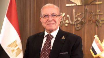 القادري: إعلان السيسي انتهاء الحرب في غزة انتصار لعقل الدولة المصرية وحكمة القيادة القادري: إعلان السيسي انتهاء الحرب في غزة انتصار لعقل الدولة المصرية وحكمة القيادة