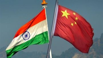 الهند والصين تقرران استئناف الرحلات المباشرة بعد توقفها 5 سنوات الهند والصين تقرران استئناف الرحلات المباشرة بعد توقفها 5 سنوات