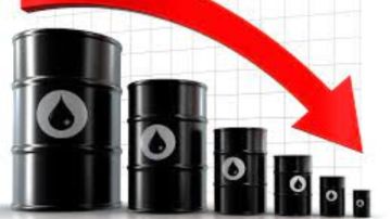 انخفاض أسعار النفط بعد اتفاق وقف إطلاق النار في غزة انخفاض أسعار النفط بعد اتفاق وقف إطلاق النار في غزة