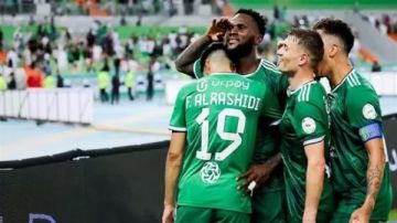 صدام ساخن بين الأهلي والشباب في الدوري السعودي صدام ساخن بين الأهلي والشباب في الدوري السعودي