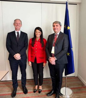 وزيرة التخطيط تعقد اجتماعين مع مدير عام بنك الاستثمار الأوروبي والرئيس التنفيذي لبورصة لوكسمبورج