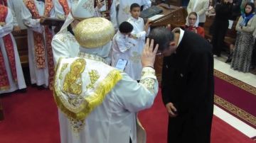 رسامة كاهن جديد بإيبارشية مسيساجا وڤانكوڤر وغربي كندا على يد الأنبا مينا